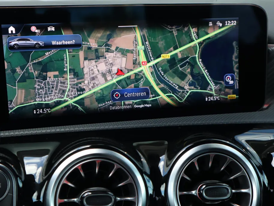 Mercedes-Benz A-Klasse 180 Star Edition Luxury Line l Trekhaak l Achteruitrij camera l Stoelverwarming l Ambiente lichtpakket