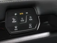 Volkswagen ID.7 Pro Limited Edition 77 kWh accu 286 pk · Achteruitrijcamera · Draadloze telefoonverbinding · LEDER INTERIEUR -
