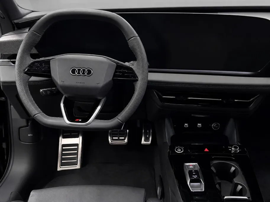 Audi A6 e-tron S edition 83 kWh 286 PK · Optiek zwart · Trekhaak elek. wegklapbaar · Lederen bekleding · 21'' LM velgen · Winterpakket