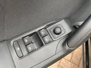 CUPRA Formentor 1.5 TSI e-Hybrid Business *NIEUW*Navi+Camera*Schuif/kanteldak*Adapt Cruise Control*Winter Pack*Trekhaak*Elekt.achterklep*Vol opties!