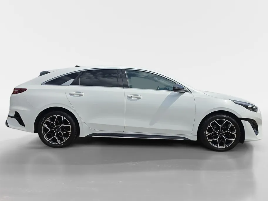 Kia ProCeed 120PK T-GDi GT-Line | Schuif/Kantel Dak | Stoel & Stuurwiel Verwarming | Elektrische Achterklep | Camera | Apple CarPlay/Android Auto | Full LED | All Season Banden |