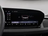 Audi Q6 e-tron Sportback S edition performance 306pk 100 kWh · SOH 97,8% · Panoramadak · Wegklapbare Trekhaak · 360 Camera · Stoelverwarming voor+achter · Bijrijder Display · 19'' Inch · Garantie t/m 10-08-2030 of 100.000km