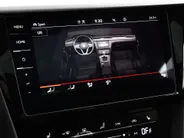 Volkswagen Arteon Shooting Brake 1.4 TSI 218pk DSG eHybrid R-Line Business · Panoramadak · Camera · Wegklapbare Trekhaak · Stoelverwarming voor + achter · Keyless · 19'' Inch ·