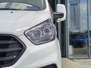 Ford Transit Custom 300 2.0 TDCI L1H2 Trend | Dubbele zijschuifdeuren | Imperiaal | ladderhulp | Omvormer | Comfort laadschot | kasteninrichting