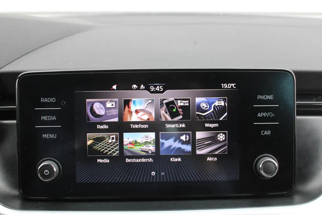 Škoda Kamiq 1.5 TSI ACT Sport Business | Automaat | Android Auto | Apple Carplay | PDC | Cruise | 16' LM |