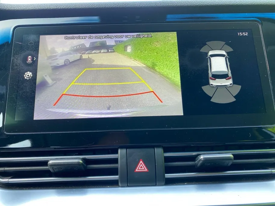 Kia Niro 1.6 GDi Hybrid DynamicPlusLine | Climate control | Navigatie | Parkeercamera | Trekhaak | Stoel en stuurverwarming | Keyless |