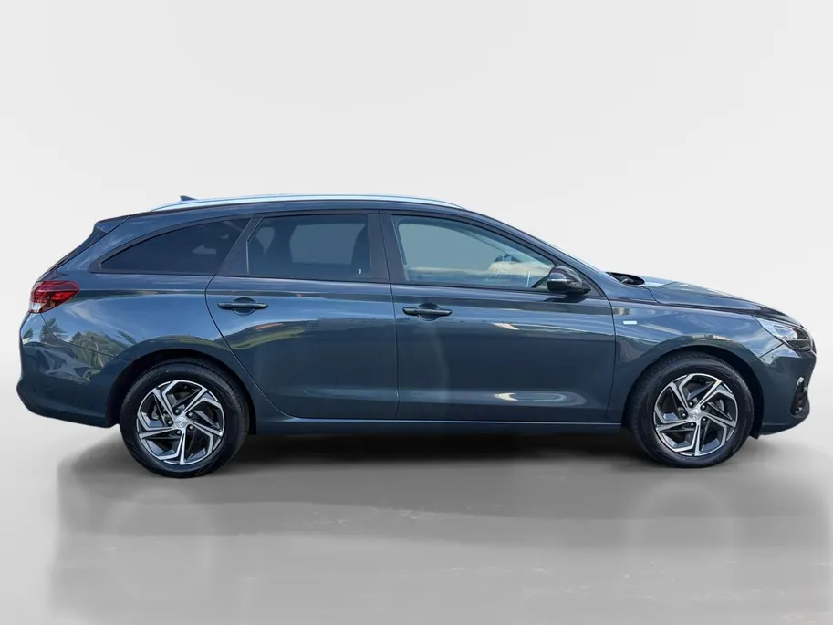 Hyundai i30 1.0 T-GDi MHEV Comfort | Apple Carplay/ Android Auto | Achteruitrijcamera | Climate Control | Parkeersensoren |