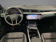 Audi e-tron 55 quattro S Line 300kW/408PK 95 kWh · Panoramadak · Camera + Parkeersensoren · Drive select