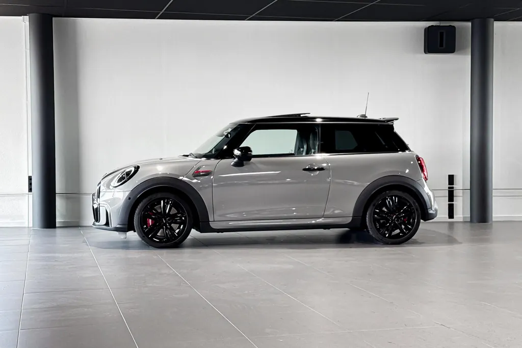 MINI Cooper 3-deurs 2.0 John Cooper Works JCW Pack