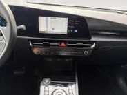 Kia Niro 1.6 GDi Hybrid DynamicLine | Trekhaak | All Season Banden | Navigatie | Apple Carplay/Android | Cruise Control | 1e Eigenaar | 1.300 kg trekgewicht |