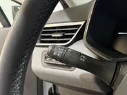 Renault Clio 90PK TCe GPF Evolution | DEMO | Navi | Camera | Apple CarPlay/Android Auto | Parkeersensoren | Airco | Licht & Regen Sensor | Cruise Control | Full LED | Digital Cockpit |