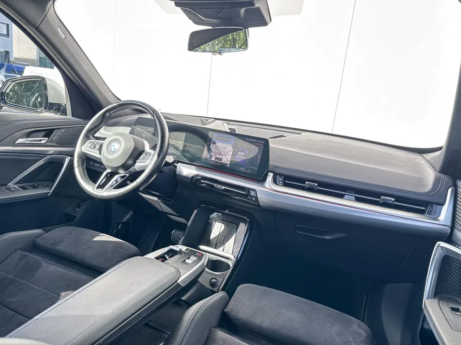 BMW iX1 xDrive30 M-Sport