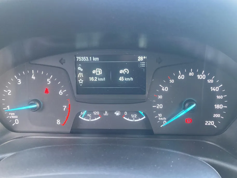 Ford Fiesta 1.1 85 pk Trend 5-deurs Styling Pack - Navigation Pack - Driver Assistance Pack