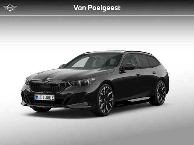 BMW i5 Touring