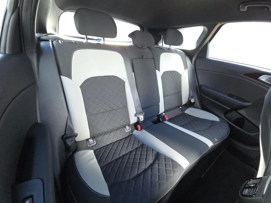 Kia Ceed Sportswagon 1.0 T-GDi GT-Line Business Edition 120 PK | Dealer onderhouden | Fabrieksgarantie t/ m 27-9-2028 +3x 1 jaar* | NAP