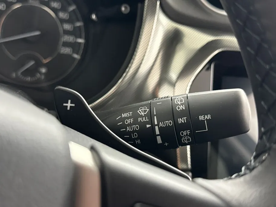 Suzuki Vitara 1.4 Style Smart Hybrid Automaat | Panoramadak | €2.000,- + €750,- voorraadkorting!