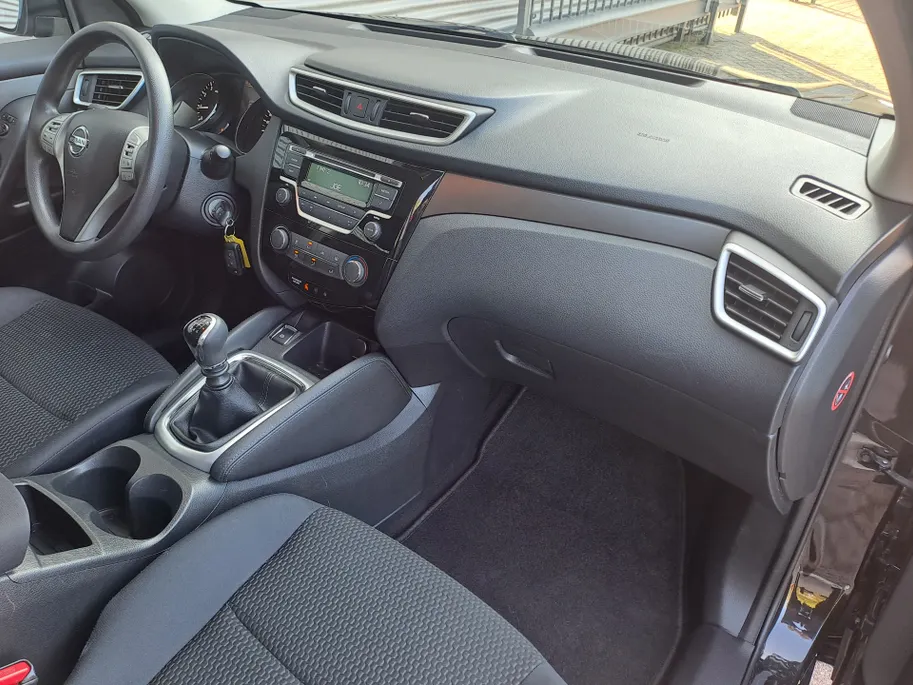 Nissan QASHQAI 1.2 Visia | Trekhaak | Airco | Cruise Control | Bluetooth