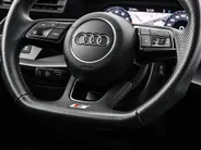 Audi A3 Sportback 35 TFSI 150pk S-tronic S edition · Apple/Android Car Play · Navigatie · Elek. Achterklep · P-Sensoren · Cruise Control · Zwart Optiek · 19'' Inch ·