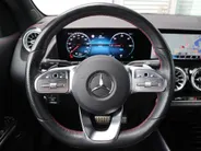 Mercedes-Benz EQA 250 AMG Line 67 kWh l Stoelverwarming l Ambiente lichtpakket l Achteruitrij camera