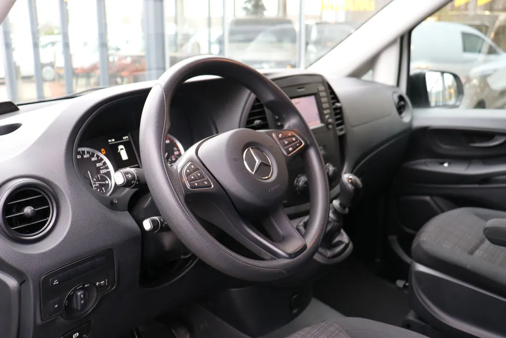 Mercedes-Benz Vito 111 CDI Lang DC Comfort EX.BTW Lease v.a. 363,- pm