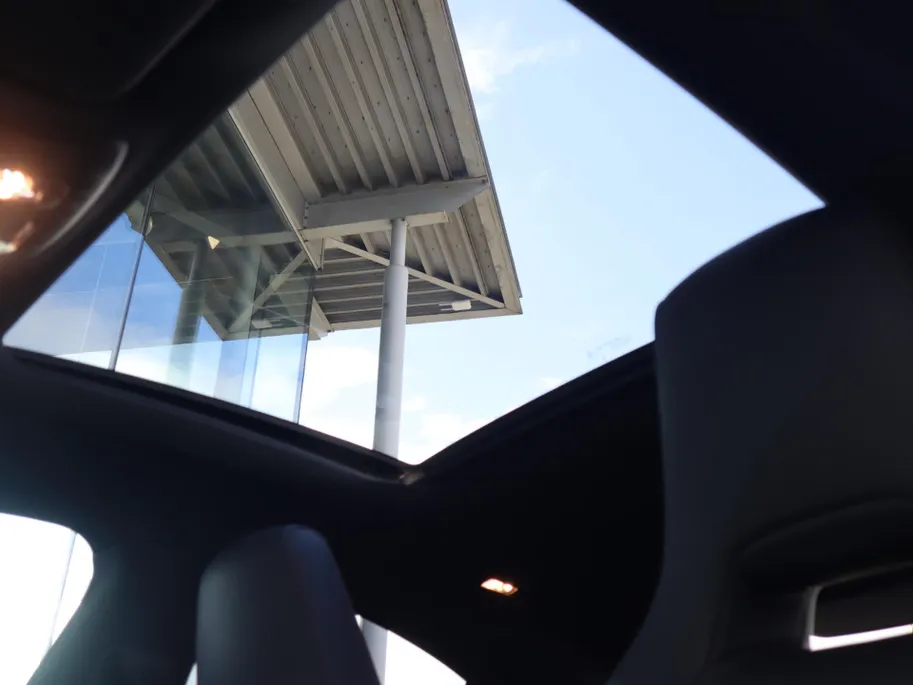 Mercedes-Benz CLA 200 Business Solution AMG l Panoramadak l Stoelverwarming l Ambiente lichtpakket