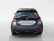Toyota Yaris 1.5 Hybrid 115 Comfort Apple Carplay/Android Auto , cruise control adaptief en stuurhulp , climate , lm velgen , tel , usb , camera .