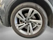 Volkswagen Tiguan 1.4 TSI 245pk DSG eHybrid R-Line Business+ · Panoramadak · Camera · IQ.Light · Apple/Android Car Play · Navigatie · 19'' Inch ·