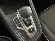 Renault Captur 1.6 E-Tech PHEV 160 Intens | Groot Scherm + Navigatie | Parkeercamera | Cruise Control