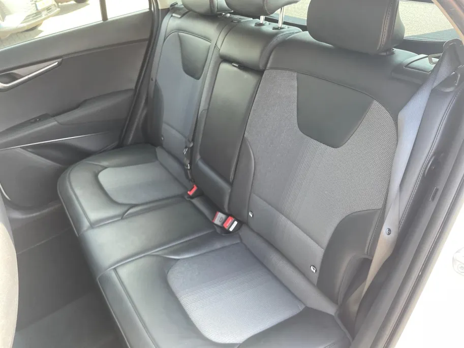 Kia Niro 1.6 GDi Hybrid ComfortLine *Automaat*Navi+Camera*Climate Control*Adapt. Cruise Control*LM.Velgen*Nette auto!