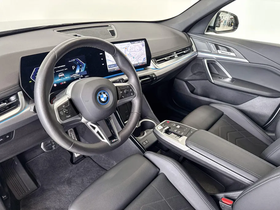 BMW iX1 eDrive20 M Sportpakket Pro