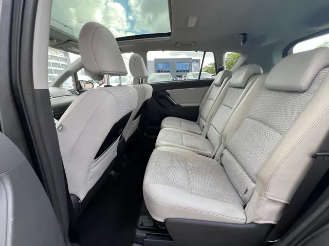 Toyota Verso 1.8 VVT-i Dynamic Business Top 5 editie AUTOMAAT | TREKHAAK | A.CAMERA | STOELVERWARMING | PANORAMADAK | 17INCH LMV | NED. AUTO |