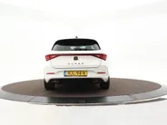 CUPRA Leon Sportstourer 1.4 e-Hybrid 245pk DSG VZ Business · SOH 95% · Stuur- & Stoelverwarming · Keyless · Sfeerverlichting · Cruise Control · 19'Velgen ·