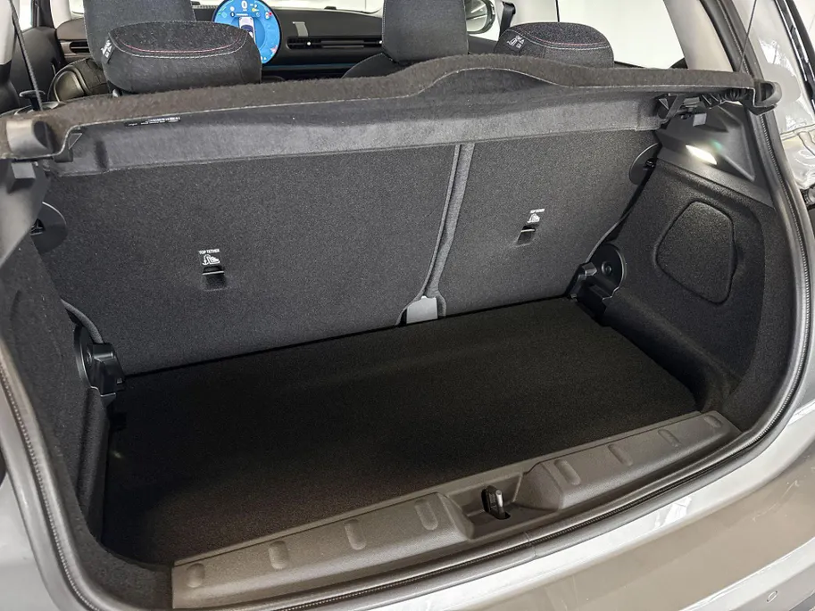 MINI Cooper 3-deurs Cooper C Essential XS