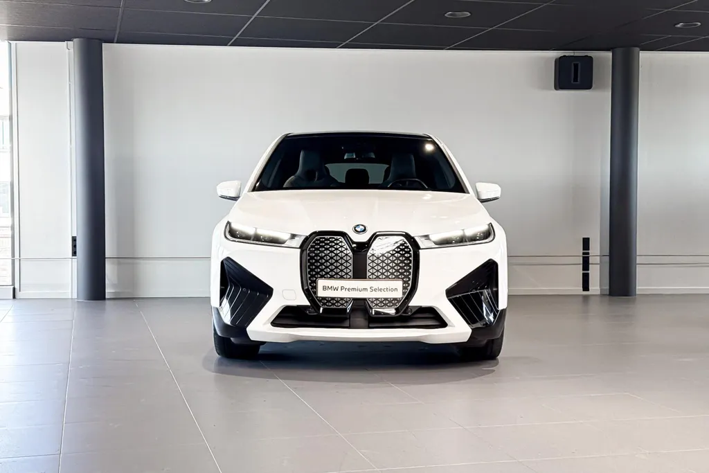 BMW iX xDrive50 Sport Edition 112 kWh