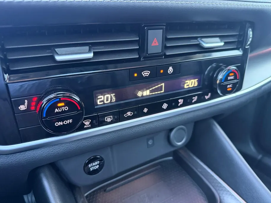 Nissan QASHQAI 1.5 e-Power N-Connecta | Navigatie | Stuur-/Stoelverwarming | Panoramadak | 360 camera | Apple Carplay/ Android auto |