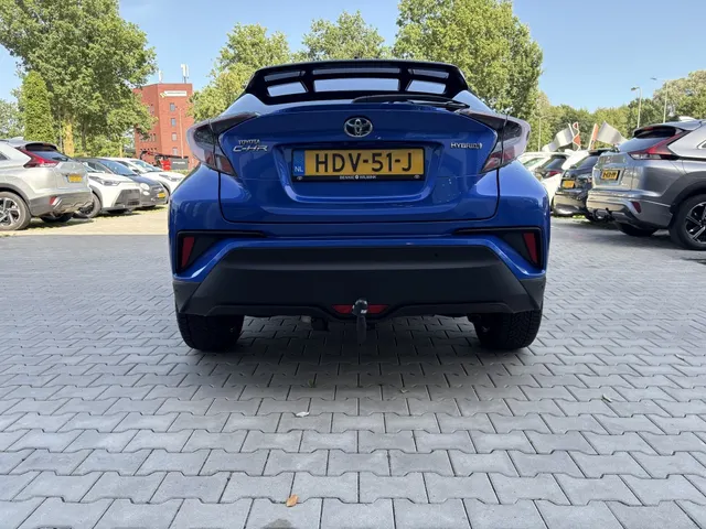 Toyota C-HR 1.8 Hybrid Style Bi-Tone | Parkeersensoren | JBL | Trekhaak