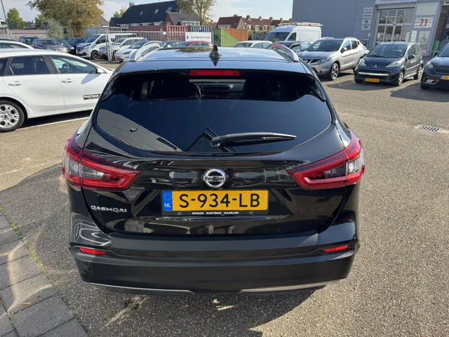 Nissan QASHQAI Automaat 1.3 DIG-T Tekna