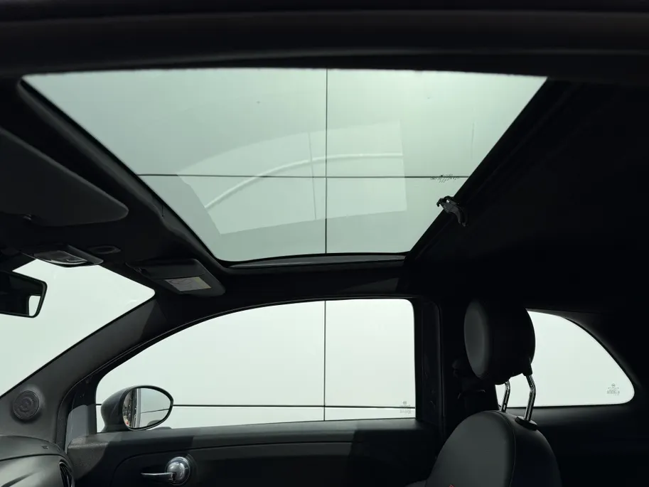 Fiat 500 1.0 Hybrid 70 PK Sport | Navi | Carplay | Clima | Cruise | 16'
