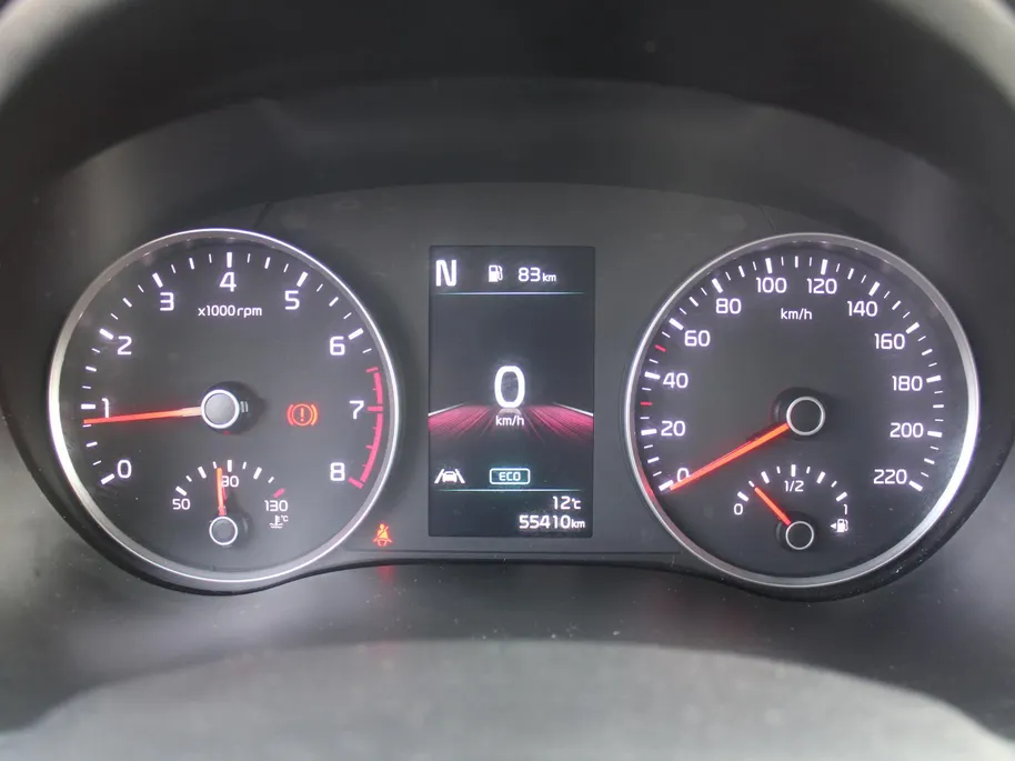 Kia Stonic 1.0 T-GDi MHEV DynamicLine | Stoelverwarming | Camera | Parkeersensor v+a | Clima | Navi | Apple Carplay/Android Auto | 15" LM | Cruise |