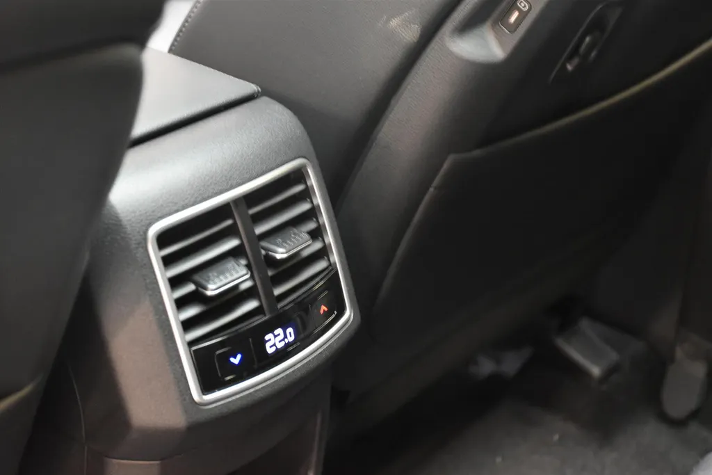 Kia Sportage 1.6 T-GDi 239pk Hybrid AT6 Black Edition Advanced