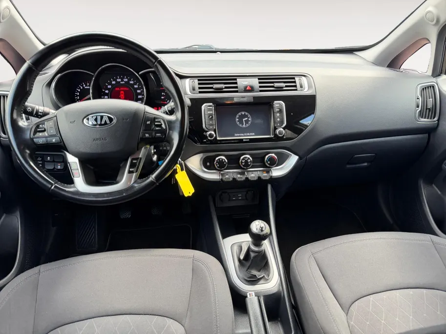 Kia Rio 1.2 DynamicLine | Nette auto | Navigatie | Trekhaak afneembaar | Achteruitrijcamera | 12 maanden BOVAG garantie |