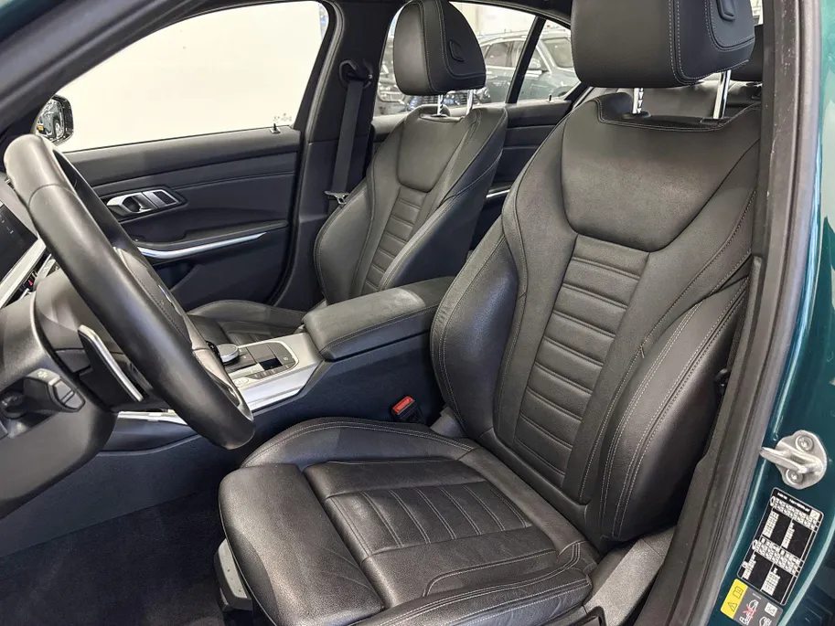 BMW 3 Serie Sedan 320e Business Edition Plus