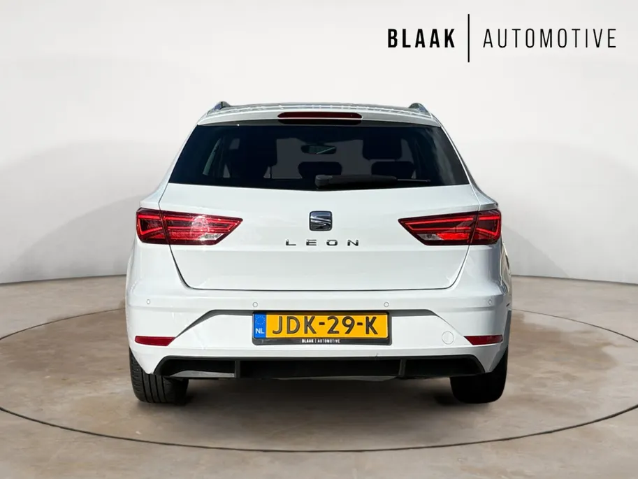 SEAT Leon ST 1.0 EcoTSI Style | Cruise control | Navigatie |
