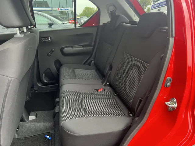 Suzuki Ignis 1.2 Smart Hybrid Select Automaat | Trekhaak | All Season Banden | Airco | 16' LM Velgen | Apple Carplay & Android Auto