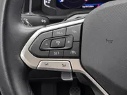Volkswagen Polo 1.0 TSI 95pk Life Business · Camera · Keyless · Apple/Android Car Play · P-Sensoren · Stoelverwarming · 15'' Inch · Garantie t/m 30-09-2028 of 100.000km