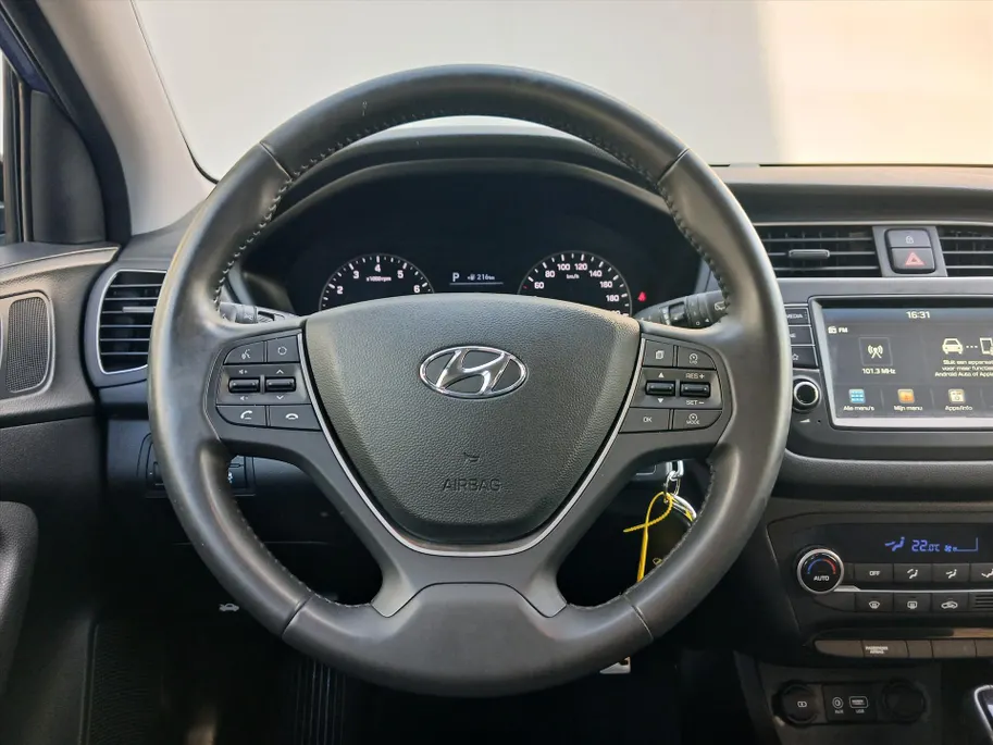 Hyundai i20 1.0 T-GDI 100PK Automaat Comfort / Carplay / Climate en Cruisecontrol! / UNIEK!