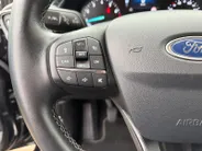 Ford Fiesta 1.0 EcoBoost Vignale | Adaptieve Cruise Control | Dodehoek Detectie | Winter Pack | B&O Audio | Lederen Bekleding | Apple/Android Carplay |