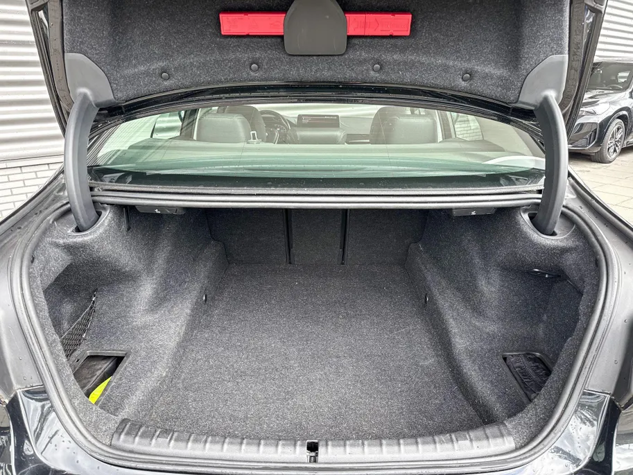 BMW 5 Serie Sedan 540i High Executive