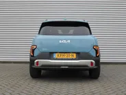 Kia EV2 Plus Advanced 42.2 kWh | Stuur-/stoelverwarming | Schuifdak | Dodehoek detectie | Elek. Stoelverstelling | Camera | 18' LM | LED | HK audio | Cruise adapt. |