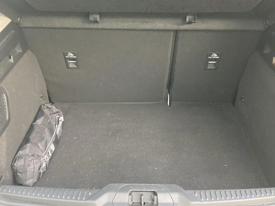 Ford Focus 1.0 EcoBoost 100 pk Connected Navigatie - Apple Carplay/ Android Auto- Stoelhoogte verstelling passagier   - NIEUW MODEL